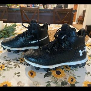 Kids Under Armor Cleats